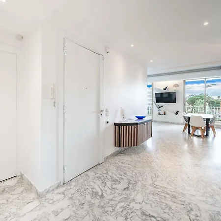 Superbe 5 Pièces Sur La Croisette Appartement *